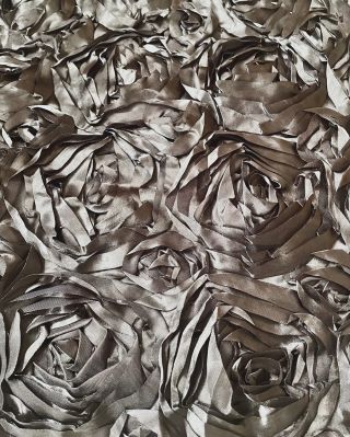 První “plesovky” již na showroomu 👗 #latkyjekyllandhyde #fabrics #latky #winter2025 #ball